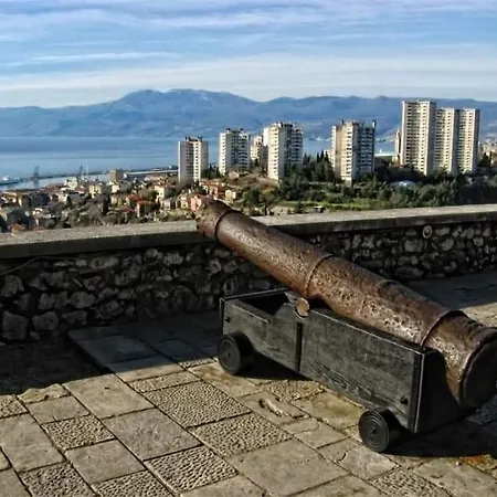 Lejlighed Sea And Mountain